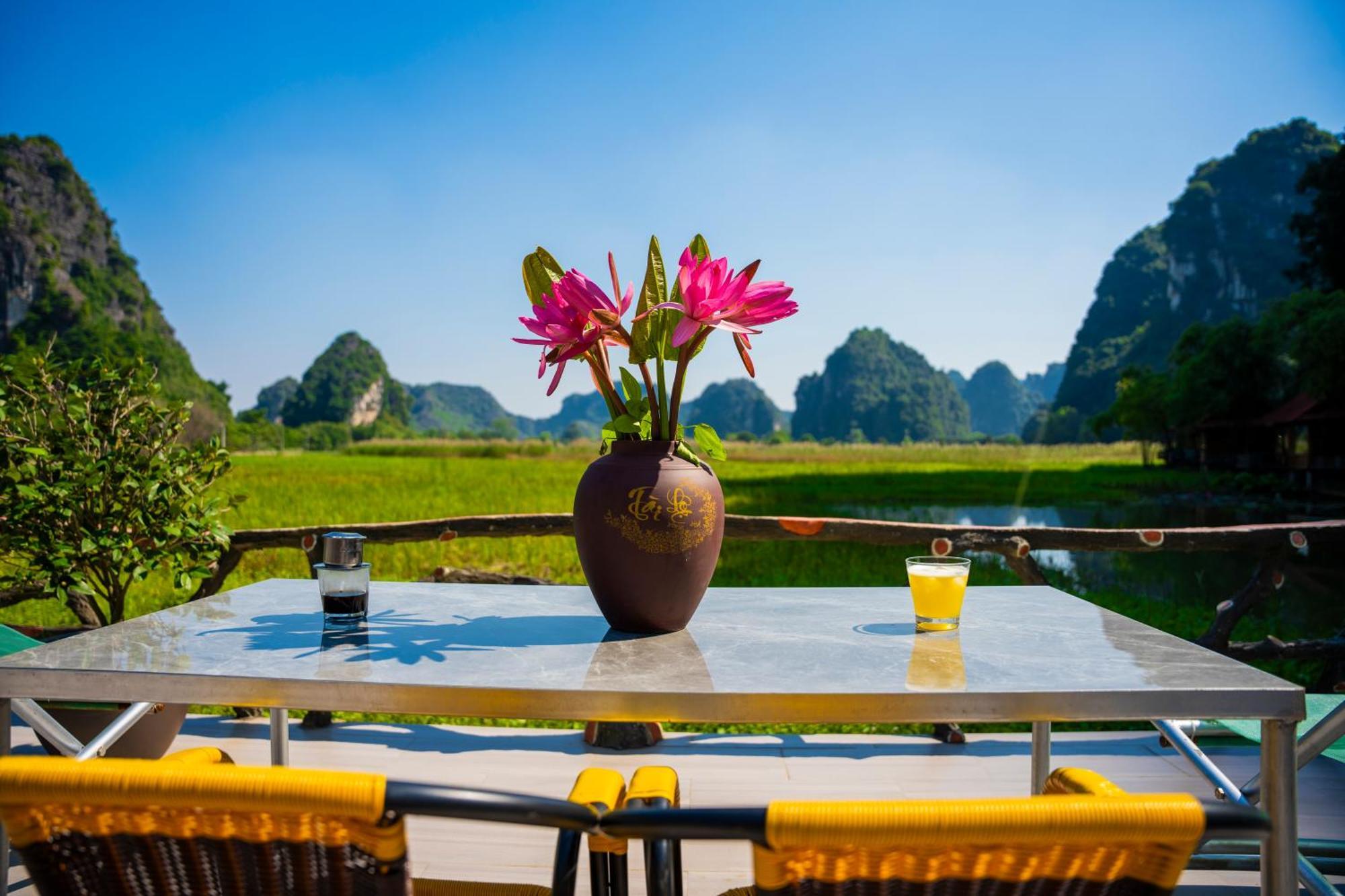 Lotus Field Homestay Ninh Binh Exterior photo